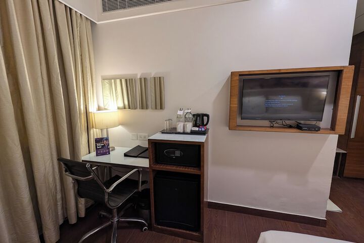 Room 53 of 129