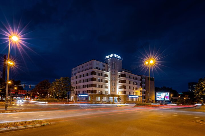 Hotel 41 of 42