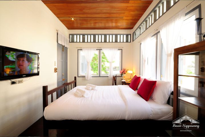 Room 21 of 42