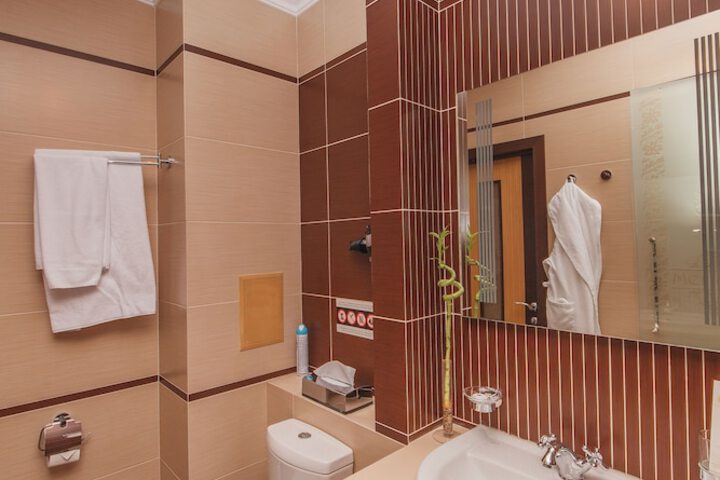Room 12 of 48