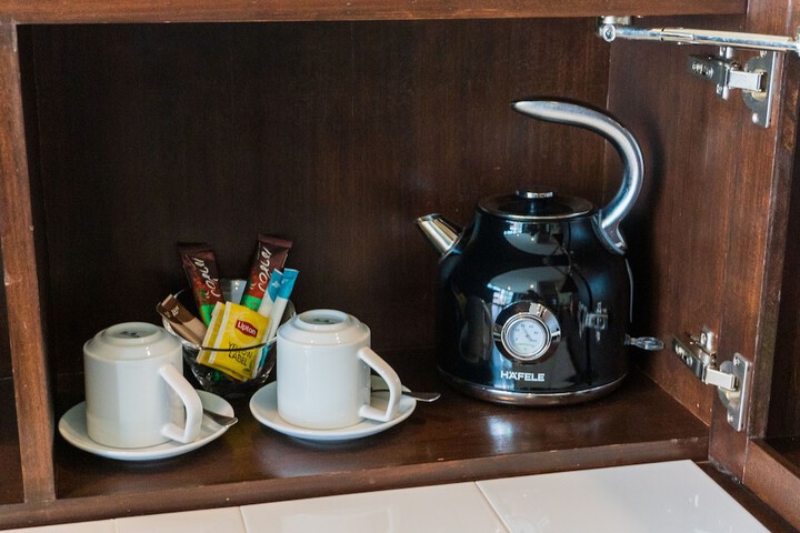 Breakfast/Coffee Service 63 of 125