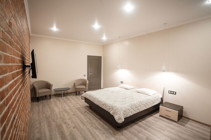 Room 3 of 45
