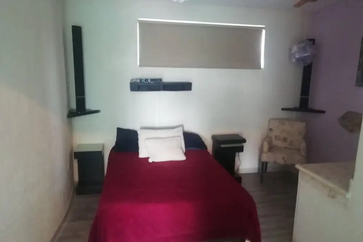 Room 5 of 19
