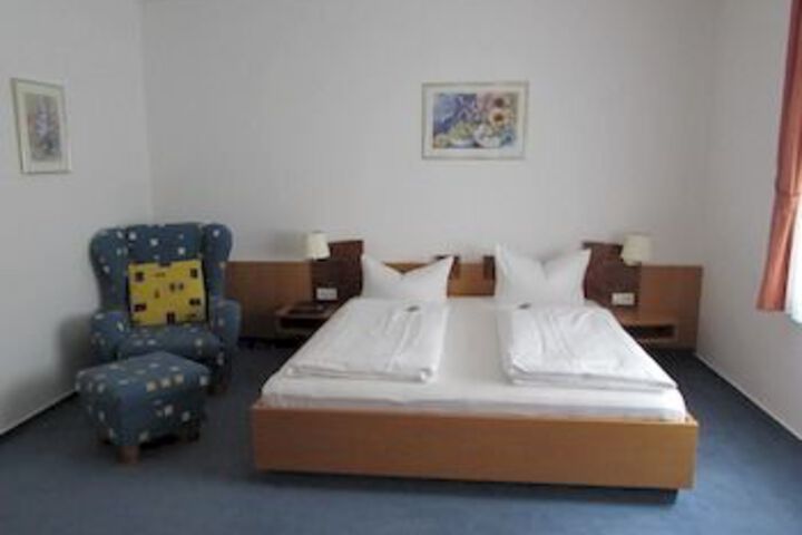 Room 31 of 60