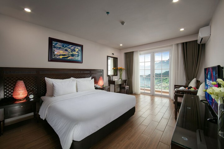 Room 11 of 54