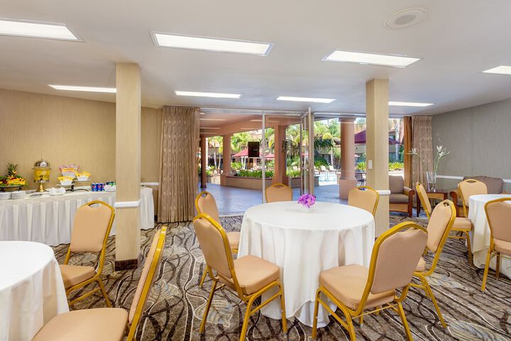 Meeting facility