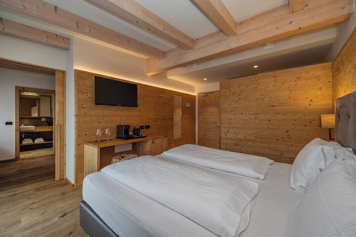 Room 46 of 192