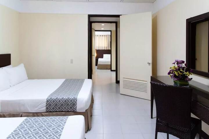 Room 9 of 49