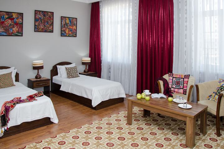 Room 10 of 45