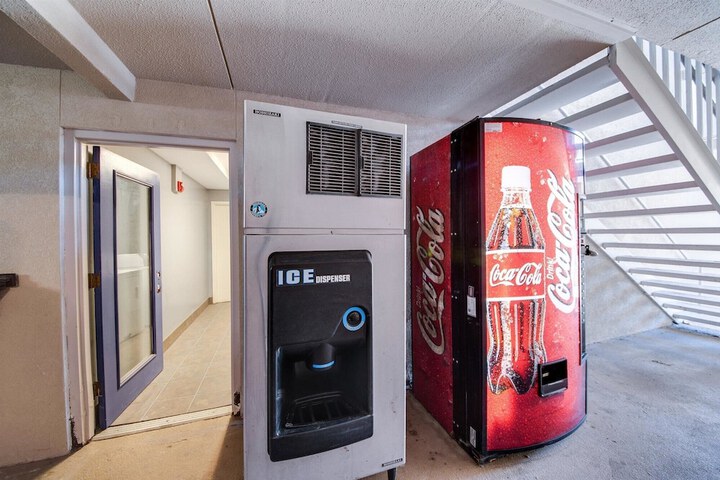 Vending machine