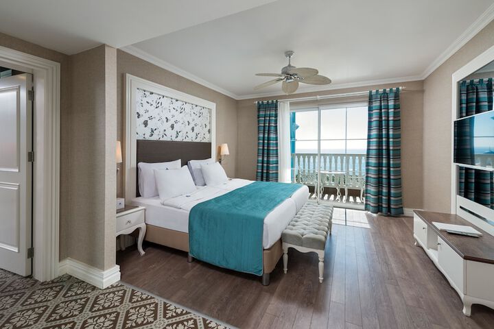 Room 61 of 226