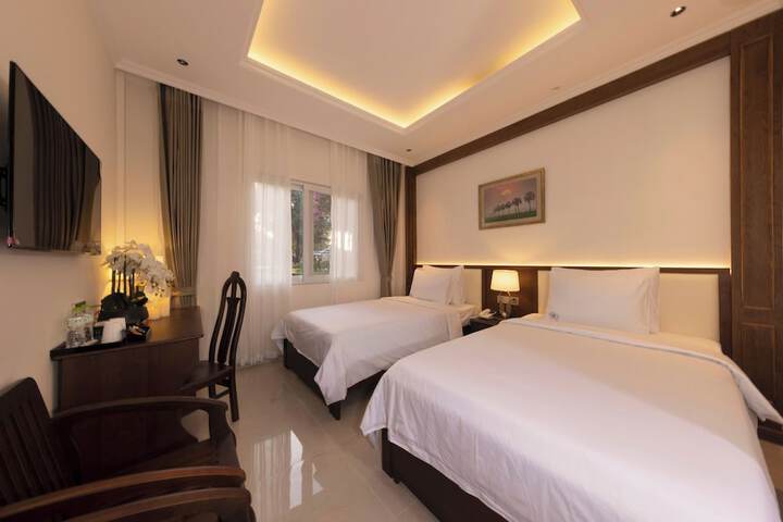 Room 21 of 48