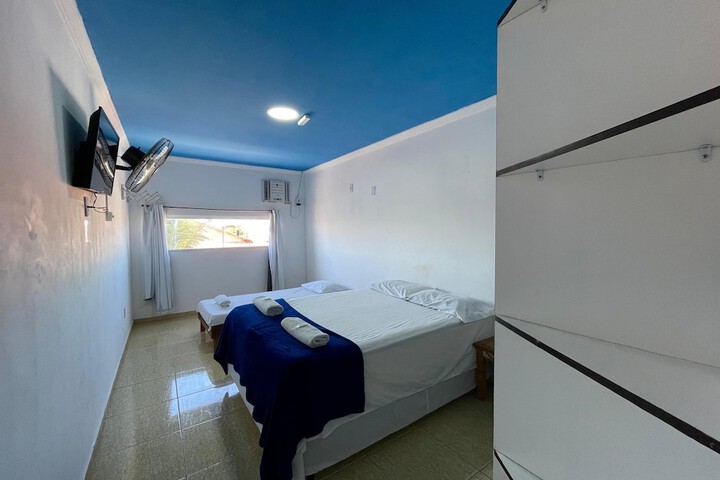 Room 22 of 49