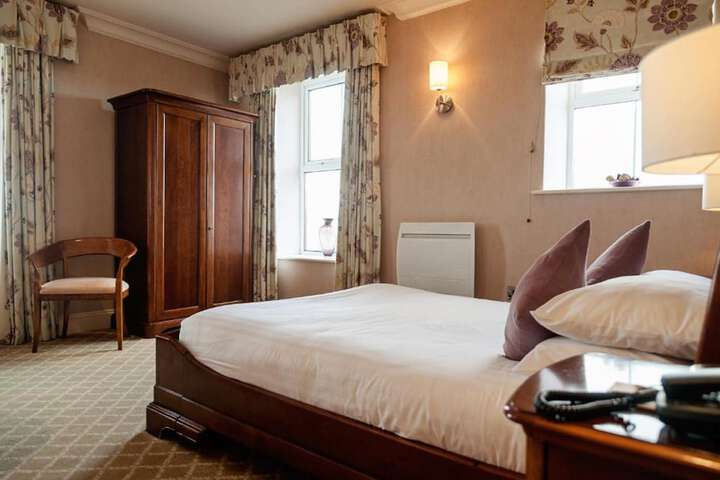Room 20 of 63