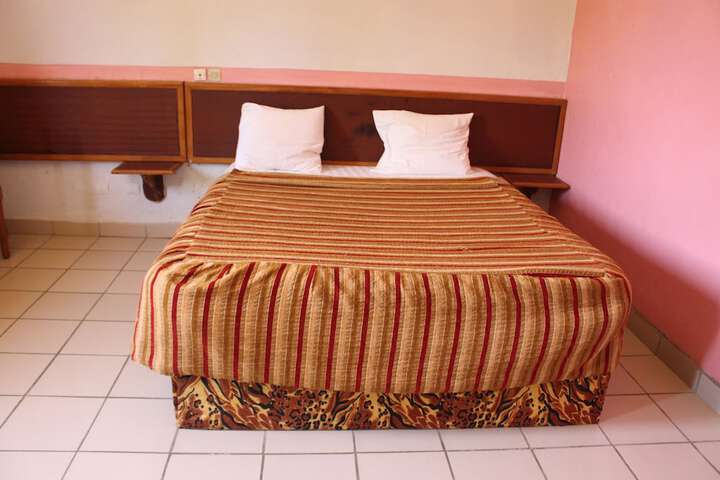 Room 6 of 22