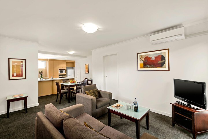 Room 33 of 56