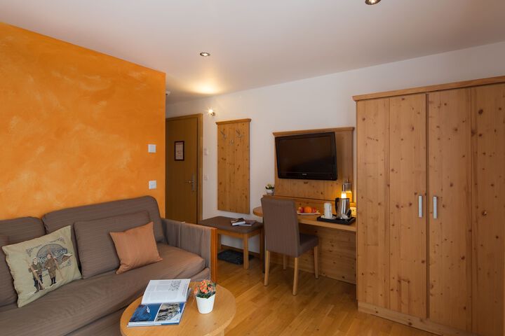 Room 20 of 44