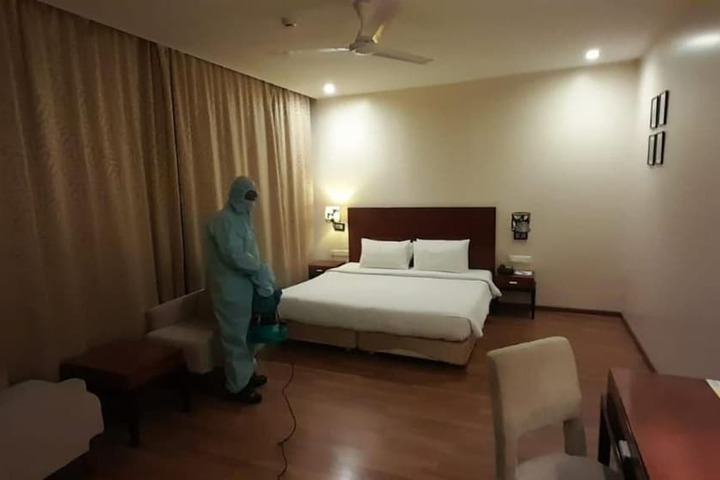 Room 16 of 53