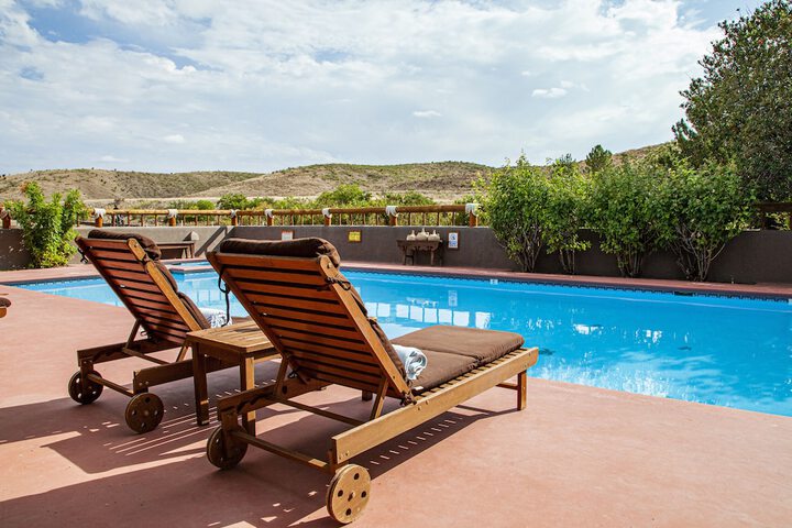 Hotel with Pool