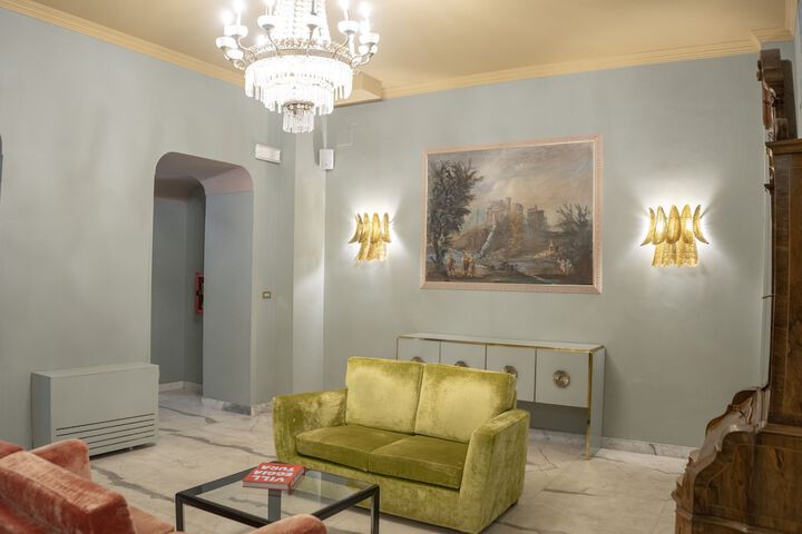 Guest Lobby