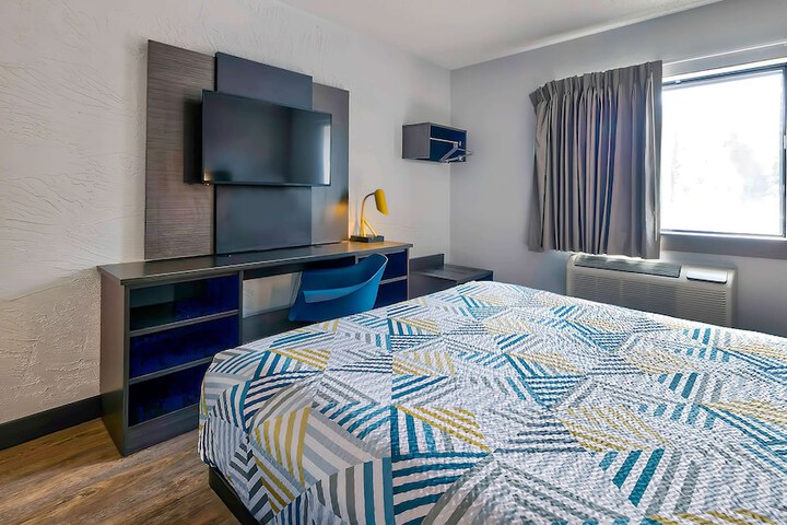 1 Double Bed (10 of 13)