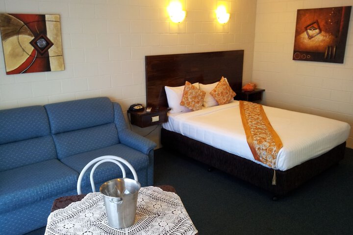 Room 7 of 43