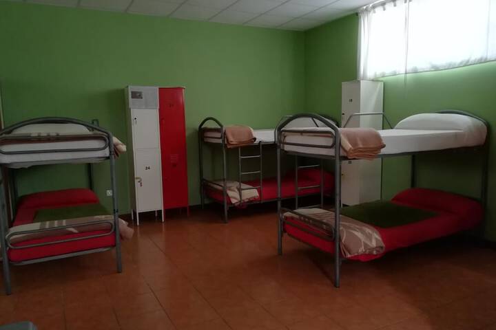 Room 5 of 19