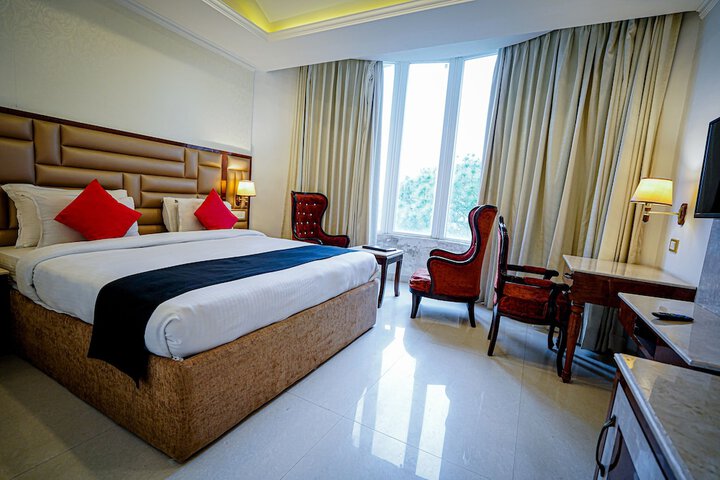Room 74 of 111