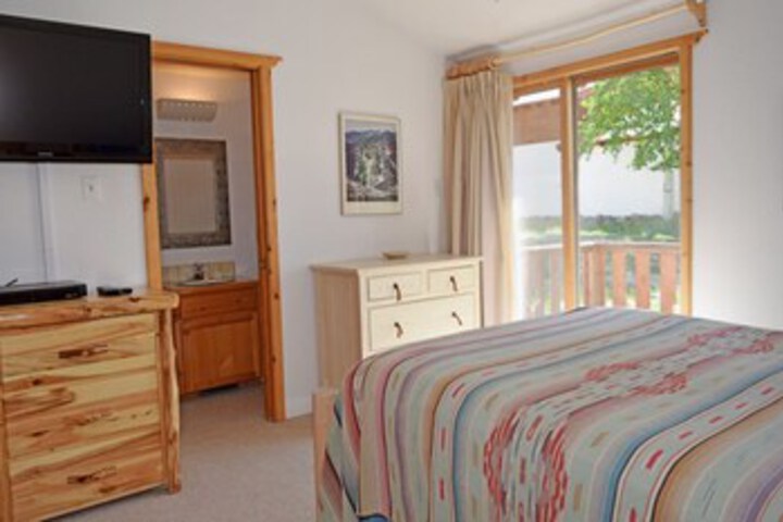 Room 20 of 23