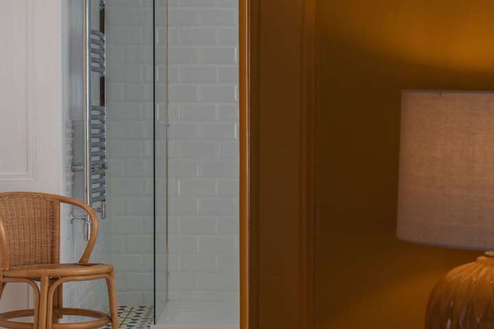 Room 19 of 28