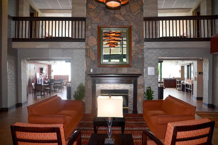 Lobby Entry