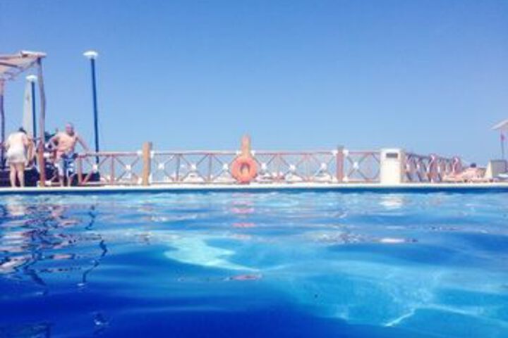 Pool 23 of 26