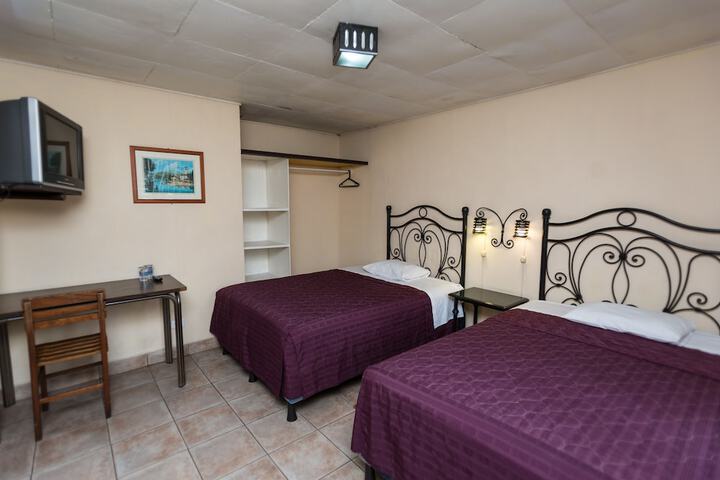 Room 8 of 131