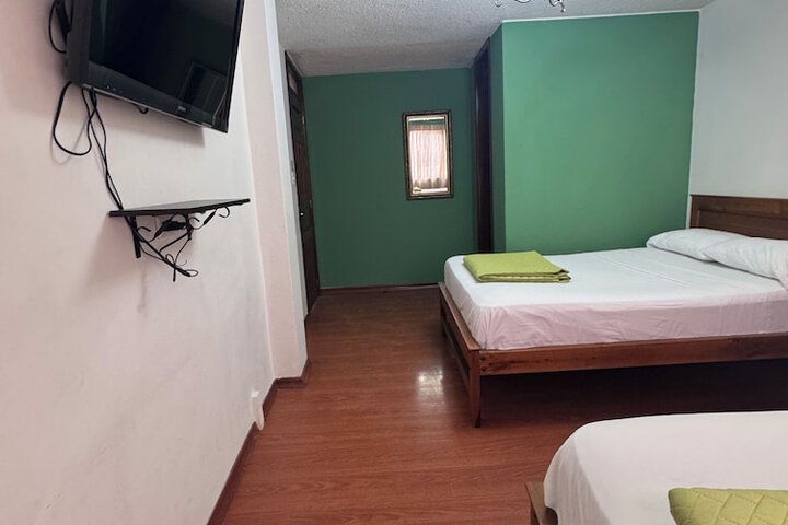 Room 15 of 46