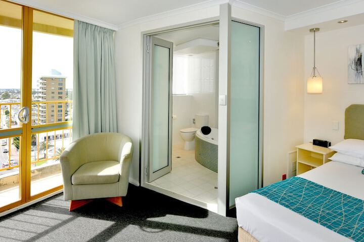 Room 14 of 62