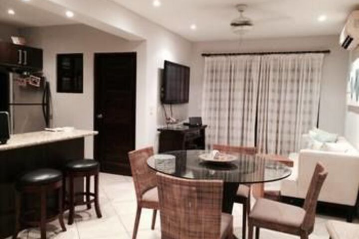 Room 8 of 14