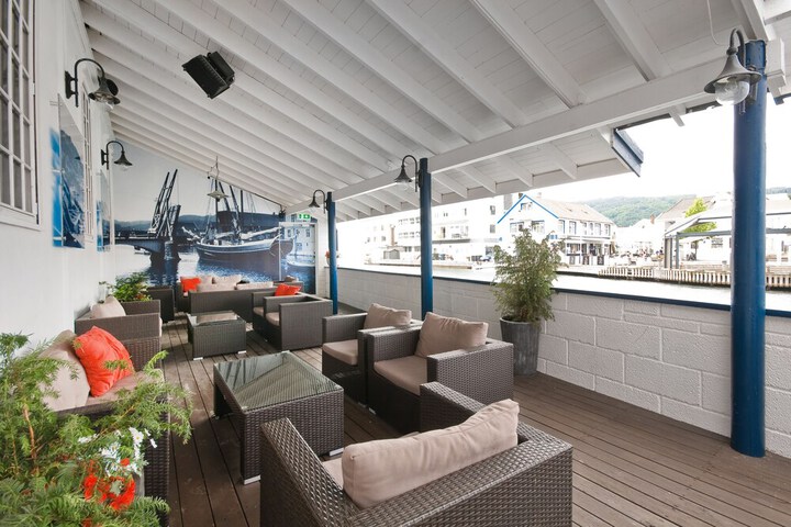 Terrace/Patio 28 of 31