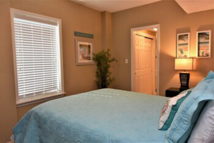 Room 158 of 200