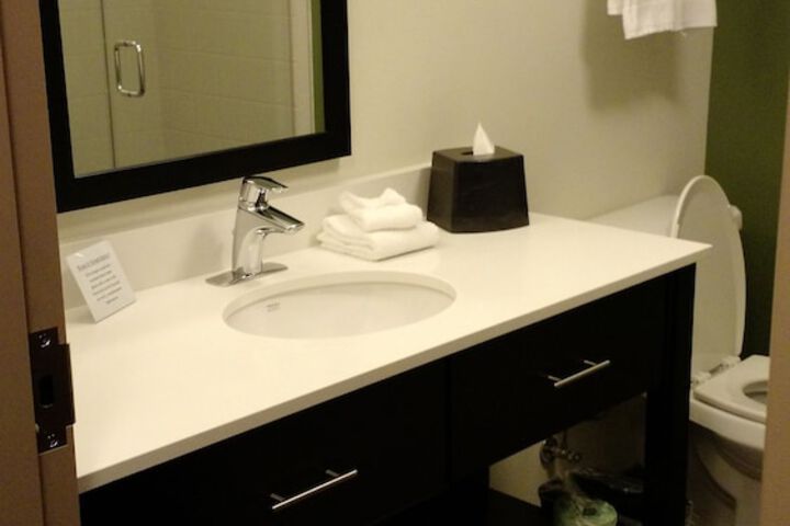 Room 13 of 35
