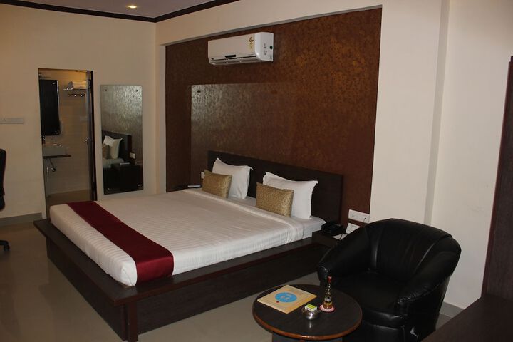 Room 9 of 47