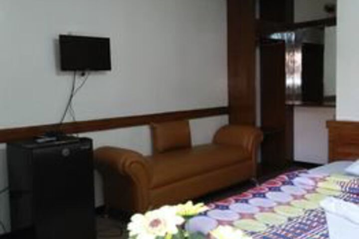 Room 36 of 68