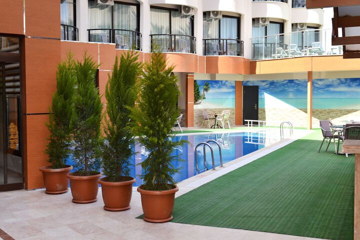 Terrace/Patio 39 of 46
