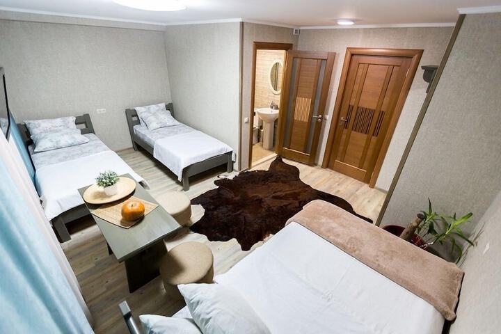 Room 17 of 45