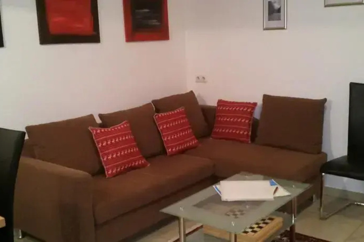 Room 5 of 21