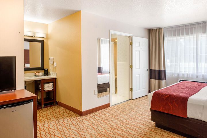 Room 14 of 95
