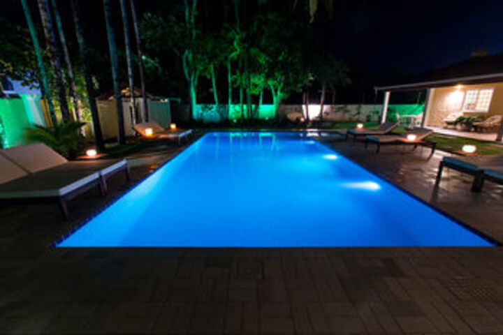 Pool 40 of 57