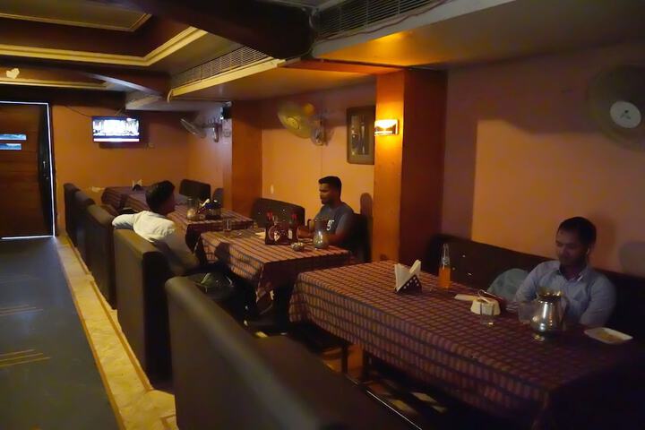 Dining 3 of 3