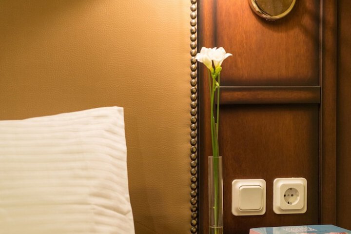 Room 26 of 66