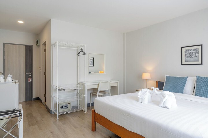 Room 119 of 216