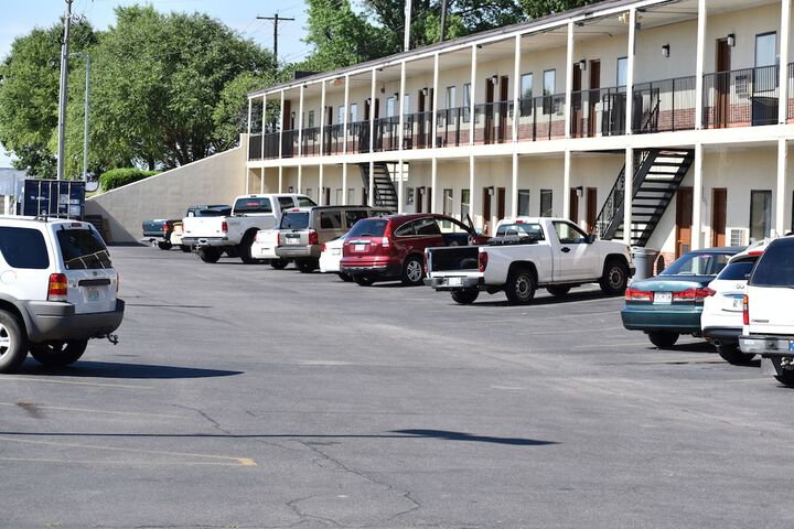 Hotel 8 of 9